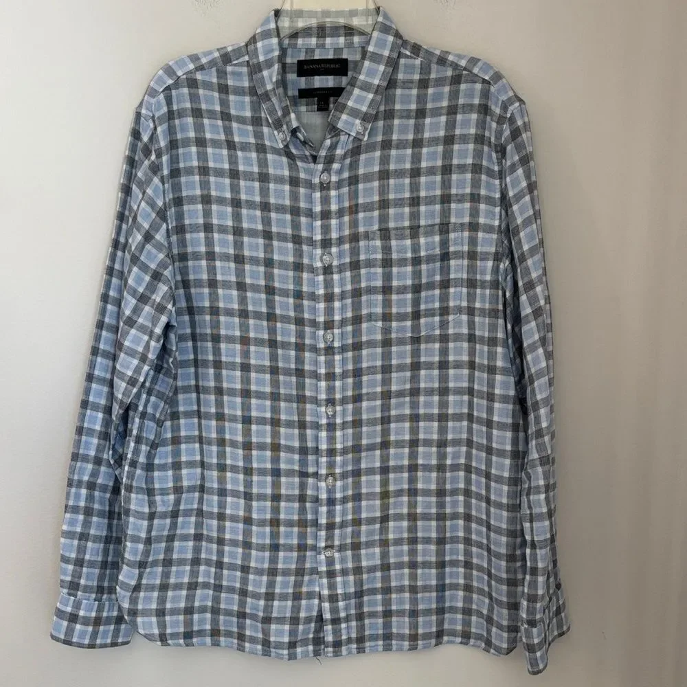 Banana Republic plaid men’s flannel blue black white button down Shirt large EUC